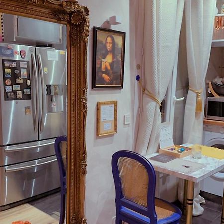 Cozy Paris Apartment Exterior foto